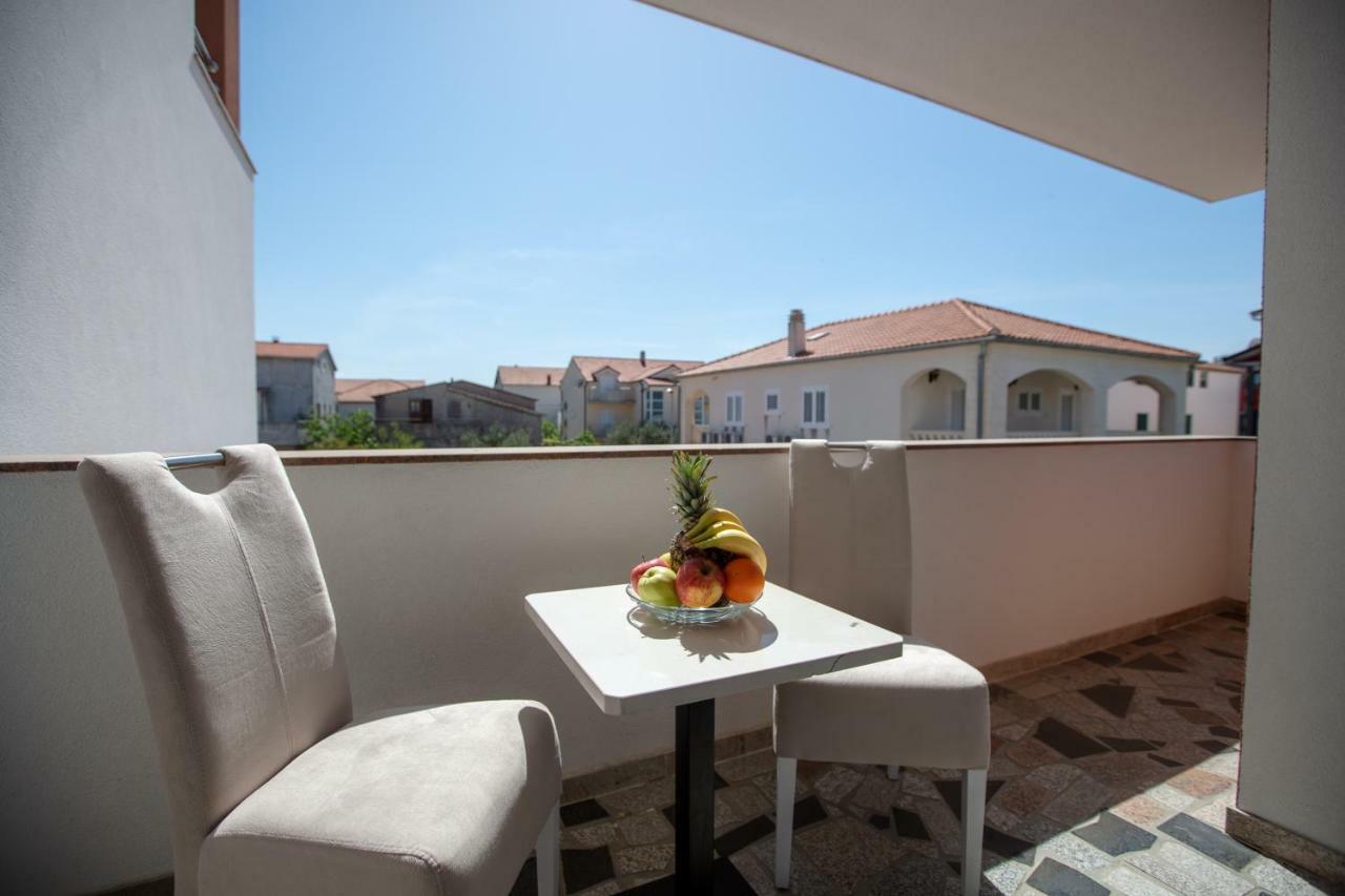 Vila Tatjana Vodice Exterior photo